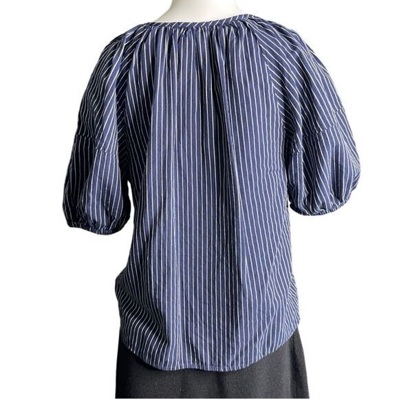 A New Approach Striped Puffy Sleeve Top Blue and white Size XS - Picture 3 of 3